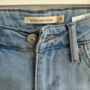 Levi’s Jeans